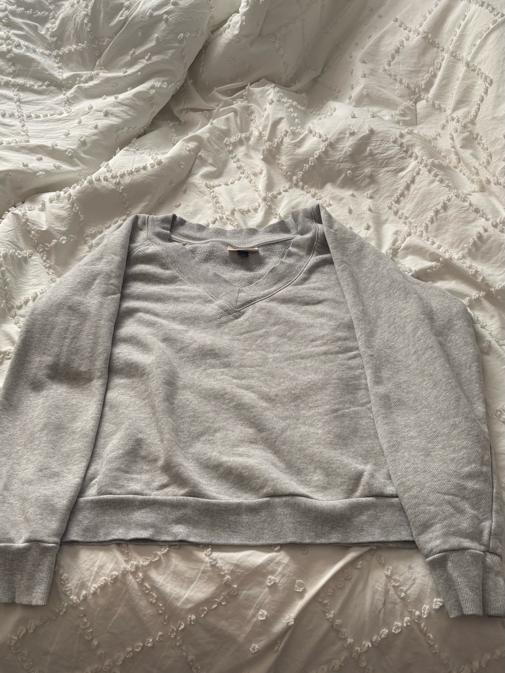 Universal Thread Light Gray Crewneck Sweatshirt